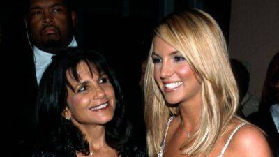 Lynne Spears Comments on Daughter Britney Spears' Wedding Photos: 'You Look Radiant and So Happy' - www.etonline.com - city Thousand Oaks