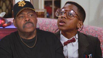 'Family Matters' Star Reginald VelJohnson Says Working With Jaleel White Was 'a Little Difficult' (Exclusive) - etonline.com