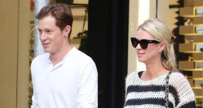 Pregnant Nicky Hilton Rothschild Goes for Afternoon Walk with Husband James Rothschild - www.justjared.com - New York