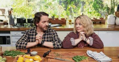 God's Favorite Idiot, review: Melissa McCarthy manages to ruin her husband's sitcom - www.msn.com