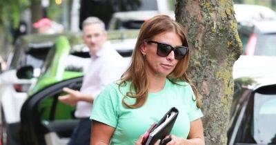Coleen Rooney - Rebekah Vardy - Wayne Rooney - Jamie Vardy - Coleen Rooney styles out medical boot for injury with denim shorts as she emerges from hair salon - manchestereveningnews.co.uk - Britain - London - Manchester - county Cheshire - city Dubai, Britain