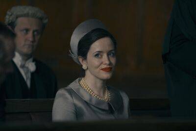 Claire Foy - Paul Bettany - Claire Foy Talks Playing The Controversial ‘Dirty Duchess’ In ‘A Very British Scandal’ - etcanada.com - Britain - county Campbell - county Douglas