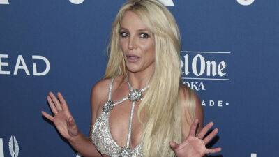 Britney Just Deleted Her Instagram A Week After Her Wedding Amid Family Feud - stylecaster.com - county Lynn
