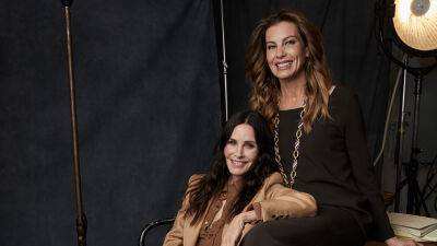 Courteney Cox and Faith Hill on Grueling ‘1883’ Training and Being Too Scared to Watch ‘Scream’ - variety.com - Nashville