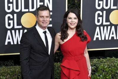 Lauren Graham And Peter Krause Split After More That 10 Years Together - etcanada.com - Hollywood