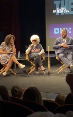 Nick Offerman - Tribeca Film Festival - Maybelle Blair, ‘A League of Their Own’ inspiration, comes out at 95 - qvoicenews.com - USA - Chicago