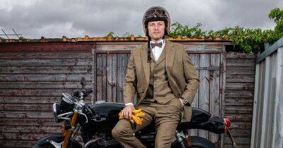Sam Heughan - ‘Outlander’ Star Sam Heughan Says Season 7 ‘Starts Off With a Bang’ After Massive Cliffhanger - usmagazine.com - Scotland