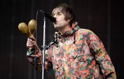 Liam Gallagher - Michael Kiwanuka - Noel Gallagher - Watch Liam Gallagher kick off summer tour by performing Oasis classic for the first time - nme.com - Manchester