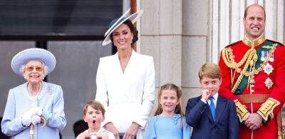 prince Harry - Meghan Markle - Angela Kelly - Kate Middleton - prince Charles - Alexander Macqueen - queen Elizabeth - prince Louis - princess Charlotte - Elizabeth Ii II (Ii) - duchess Camilla - princess Anne - Williams - Philip Treacy - Timothy Laurence - princess Alexandra - Kate Middleton, Prince William, & Their Three Kids Join Queen Elizabeth for Trooping the Colour Balcony Moment! - justjared.com - Britain - London