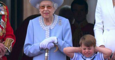 Prince Louis steals the show on royal balcony as he shields his ears and chats to the Queen - www.ok.co.uk