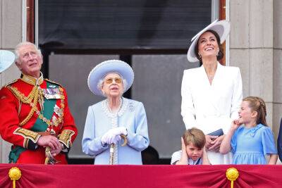 Prince Louis Steals The Show, Instantly Becomes A Meme During The Royals’ Trooping The Colour Balcony Appearance - etcanada.com - county Charles