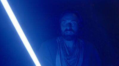 Ewan Macgregor - Obi Wan Kenobi - Joby Harold - How ‘Obi-Wan Kenobi’ Writer Justified Obi-Wan Not Knowing Anakin Was Alive - thewrap.com