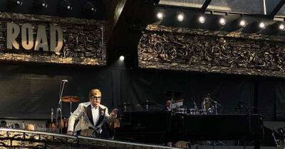 Elton John arrives on stage at Sunderland's Stadium of Light to rapturous welcome - www.msn.com