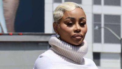 Blac Chyna Hands Out Food to the Homeless After Settling Revenge Porn Case With Rob Kardashian - www.etonline.com - Los Angeles