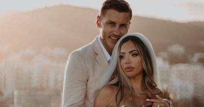 Sophie Kasaei - Holly Hagan - Jacob Blyth - Chloe Ferry - Geordie Shore - Nathan Henry - Abbie Holborn - Holly Hagan says Chloe Ferry text her after wedding as she defends only inviting 6 co-stars - ok.co.uk - Charlotte - county Crosby