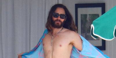 Jared Leto Goes Shirtless, Scales a Rock During His Vacation in France - www.justjared.com - France
