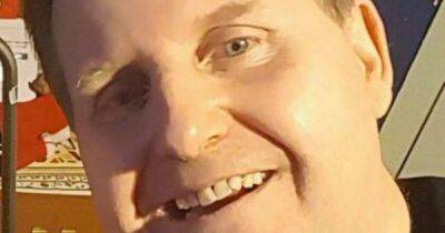 Police search for man missing from mental health hospital for more than 24 hours - manchestereveningnews.co.uk - Manchester - county Hale