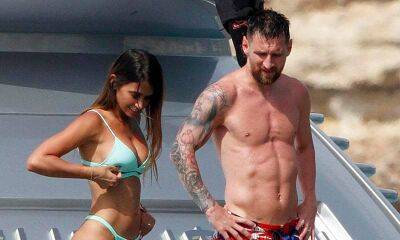 Lionel Messi and his wife Antonella Roccuzzo show off their incredible bodies to Ibiza - us.hola.com - Spain - Jordan - Argentina