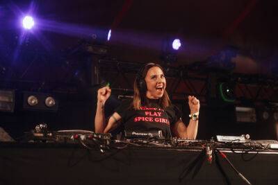 Mel 100 (100) - Mel C plays Spice Girls hits and Britpop classics at Glastonbury 2022 DJ set - nme.com