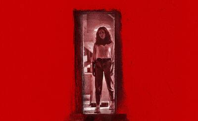 Bill Skarsgard - Justin Long - Georgina Campbell - Zach Cregger - Horror Movie 'Barbarian,' Starring Georgina Campbell, Gets First Trailer - Watch Now! - justjared.com - Detroit