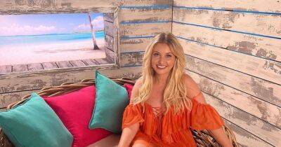 Amy Hart - Amy Hart reveals what happens when Love Island contestants need to use the toilet - ok.co.uk - county Love
