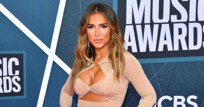 Jessie James Decker Gets Emotional About Mental Health Struggles After ‘Private Family’ Drama: ‘It’s Up and Down’ - www.usmagazine.com - Minnesota