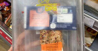 Co-op shopper's surprise after finding clearance £2.63 salmon in security box - www.manchestereveningnews.co.uk - Manchester