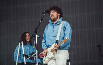 Metronomy at Glastonbury 2022: “A short set is an exercise in getting the perfect hour of power” - www.nme.com