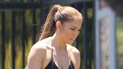 Jennifer Lopez - Jennifer Lopez Wore a Backless LBD That's Perfect for Summer - glamour.com - California - Los Angeles, state California - city Los Angeles, state California
