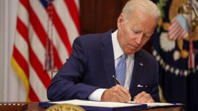 Matthew Macconaughey - Joe Biden - President Biden Signs Bipartisan Gun Control Bill Into Law - etonline.com