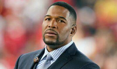 Michael Strahan - Michael Strahan talks 'surviving' every day in heartbreaking confession about high school - hellomagazine.com - New York - Texas - Houston, state Texas - Germany