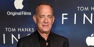 Tom Hanks Second Guessed The Bench Scenes in 'Forrest Gump' - www.justjared.com