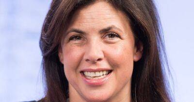 Kirstie Allsopp - Kirstie Allsopp fans confused as she accidentally swallows Airpod while taking vitamins - ok.co.uk