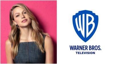 Melissa Benoist - Greg Berlanti - Julie Plec - Sarah Schechter - Melissa Benoist Renews Overall Deal With Warner Bros. TV As She Officially Boards ‘The Girls On The Bus’ - deadline.com