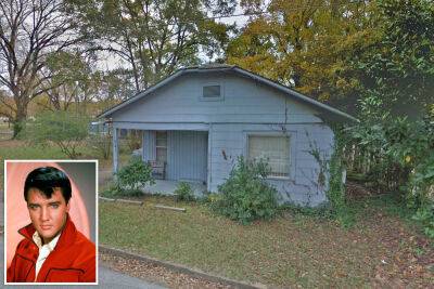 Elvis Presley - Elvis Presley’s abandoned childhood home goes up for auction - nypost.com - state Mississippi - city Memphis