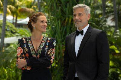 George Clooney - Jimmy Kimmel - Julia Roberts - Kaitlyn Dever - Billie Lourd - Lucas Bravo - Julia Roberts & George Clooney Are Exes On A Mission In ‘Ticket To Paradise’ Trailer - etcanada.com