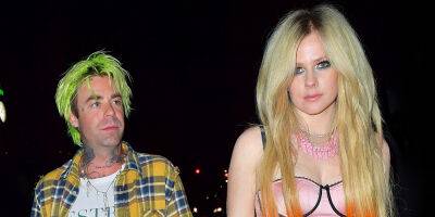 Avril Lavigne & Mod Sun Hold Hands As They Leave a Party in NYC - www.justjared.com - New York