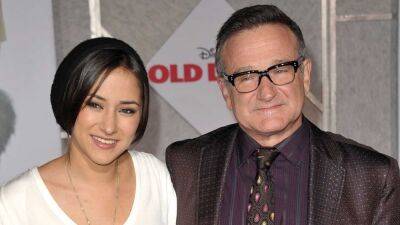 Robin Williams' Daughter, Zelda, Set to Make Directorial Debut With 'Lisa Frankenstein' - www.etonline.com