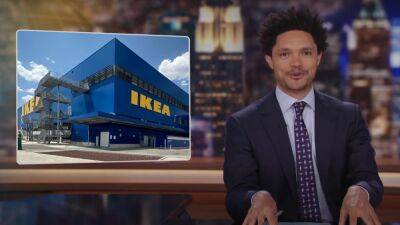 Vladimir Putin - Trevor Noah - Trevor Noah Jokes Sweden Should Use ‘IKEA Superpowers’ in Ukraine: ‘Distract the Troops With Meatballs’ (Video) - thewrap.com - Sweden - Ukraine - Russia - Finland