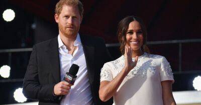 prince Harry - Meghan Markle - Denise Van-Outen - Inside Meghan and Harry's fly-on-the-wall Netflix show from top director, home life and Queen's ban - dailyrecord.co.uk - New York - California - Netflix
