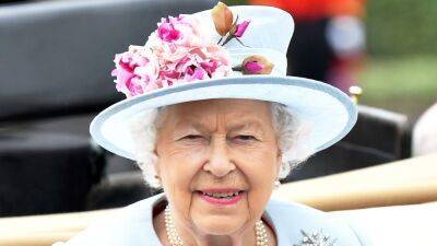 Queen Elizabeth Ii - Queen Elizabeth Not Attending Epsom Derby After Canceling Thanksgiving Service Appearance - etonline.com