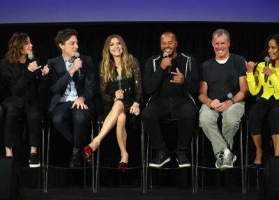 ‘Scrubs’ Cast Reveal They ‘All Want’ A Revival Or A Movie - etcanada.com