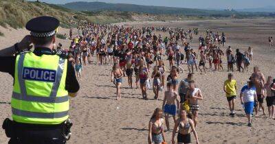 Seven arrests at Ayrshire beach in relation to fighting, alcohol abuse and disorder - www.dailyrecord.co.uk - Scotland