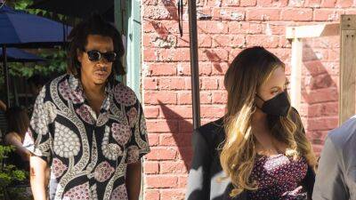 Beyoncé and JAY-Z Enjoy a Date Night Before Coldplay Concert in New York City -- See the Pic! - www.etonline.com - county York - county Hudson - county Clearwater