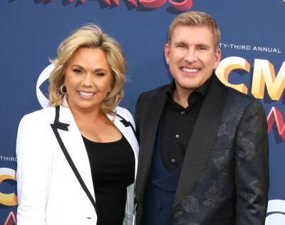 They're F**ked! Todd & Julie Chrisley Found Guilty Of Bank Fraud & Tax Evasion! - perezhilton.com