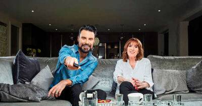 Rylan shares Gogglebox behind-the-scenes snap as fans call him and his mum the 'dream team' - www.msn.com