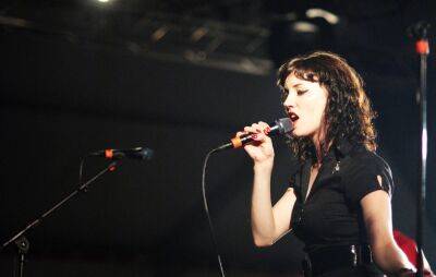 The Long Blondes reform for new shows this summer - www.nme.com