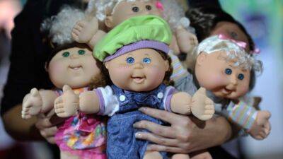 Cabbage Patch Kids Documentary Narrated by Neil Patrick Harris Will Detail the 1980s Pop-Culture Phenomenon - thewrap.com - Beyond