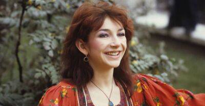 Kate Bush’s “Running Up That Hill” re-enters Billboard Hot 100 at No. 8 - www.thefader.com - Britain