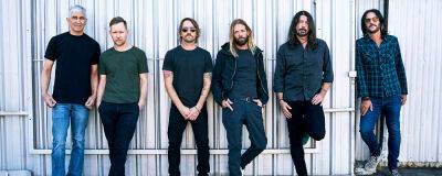 Dave Grohl - Taylor Hawkins - Pat Smear - Nate Mendel - Chris Shiflett - Foo Fighters announce Taylor Hawkins tribute shows in London and LA - completemusicupdate.com - London